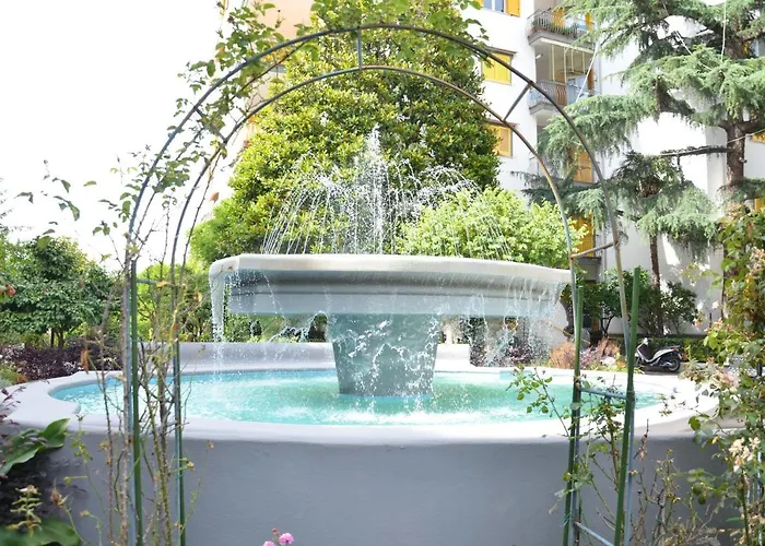 Bed & Breakfast Maison Luro 4*