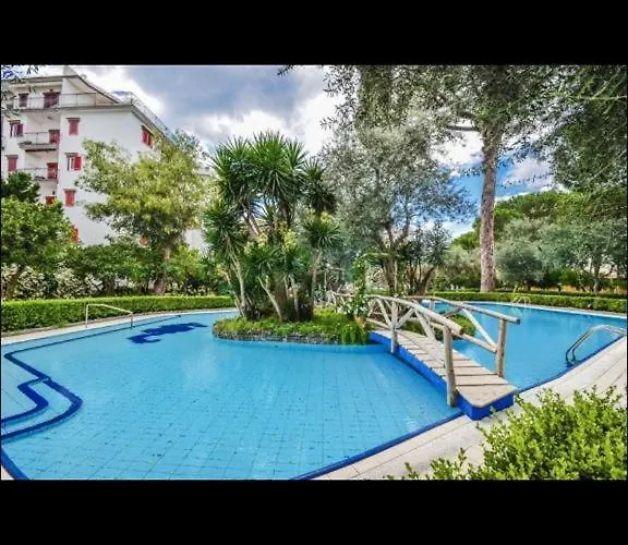 Maison Luro Bed & Breakfast 4*